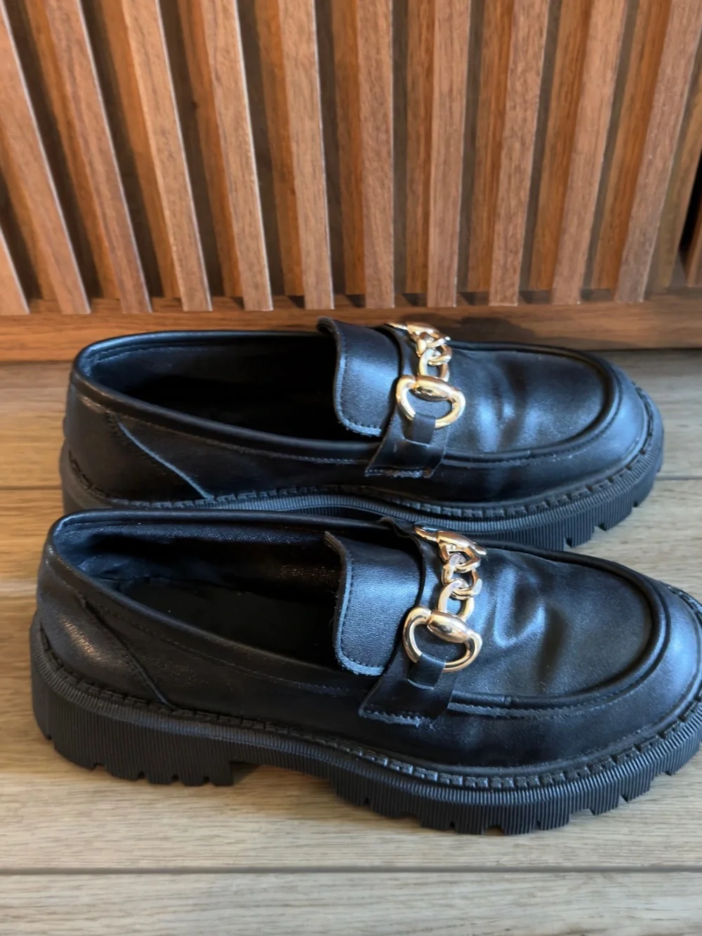 Black Women's Chain-Accent Lug Sole Loafers